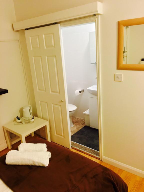 Gable Lodge London Zimmer foto